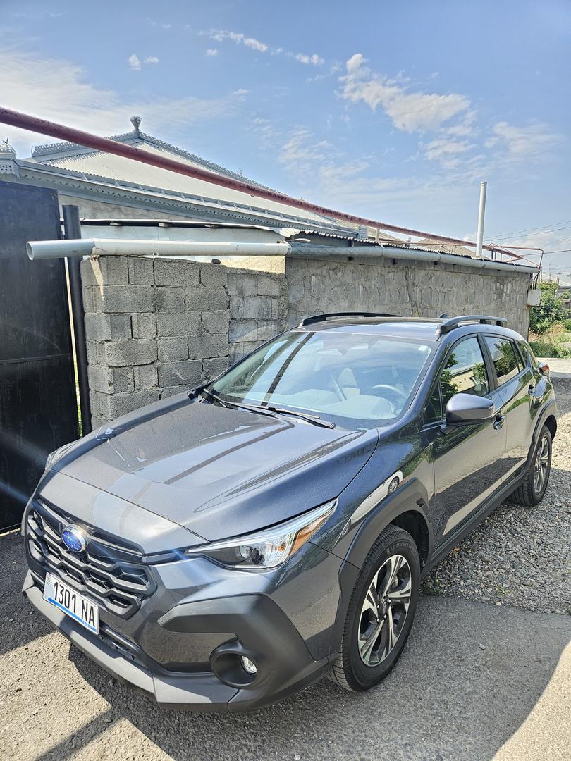 Subaru XV Crosstrek Premium 2023 — photo 2