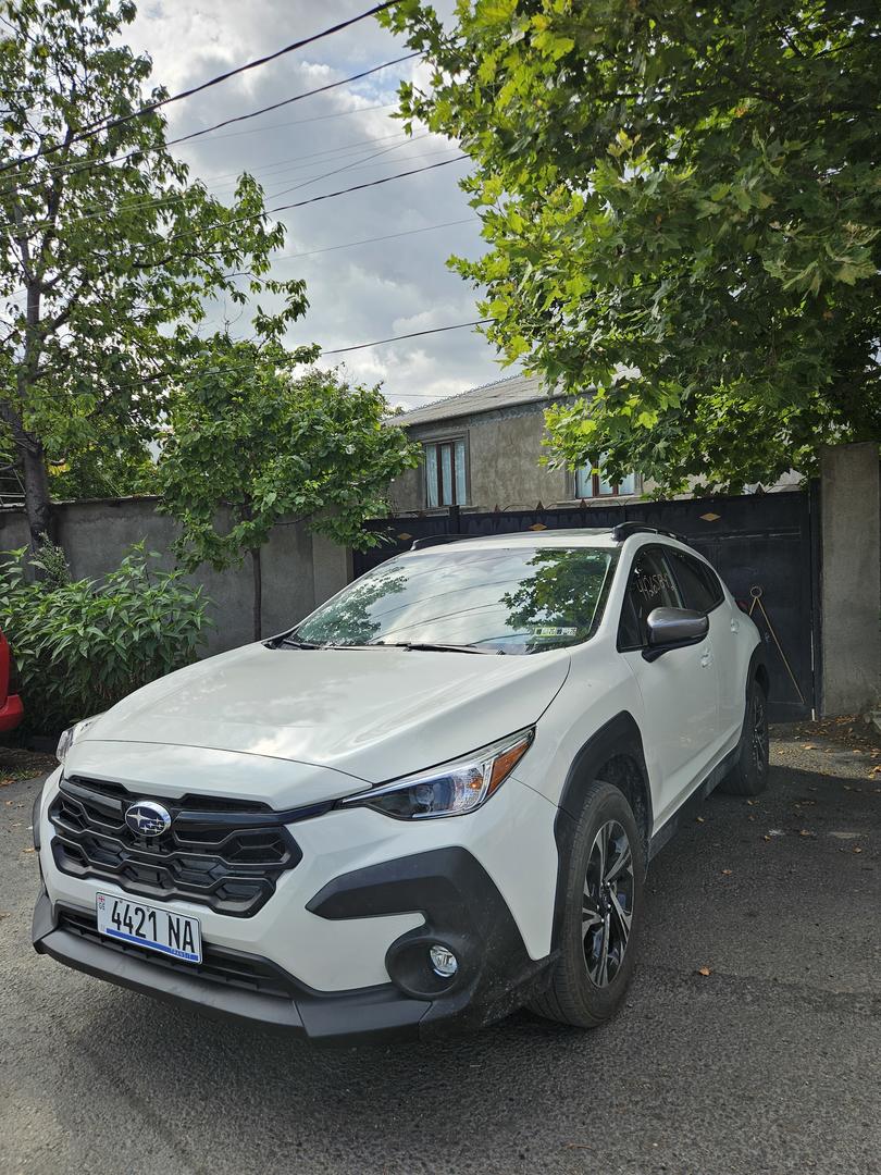 Subaru XV Crosstrek Premium 2023 — photo 2