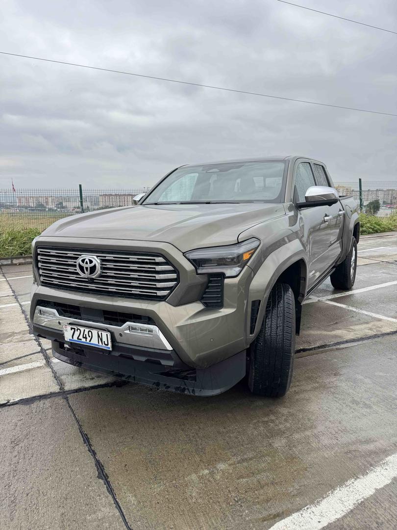 Toyota Tacoma