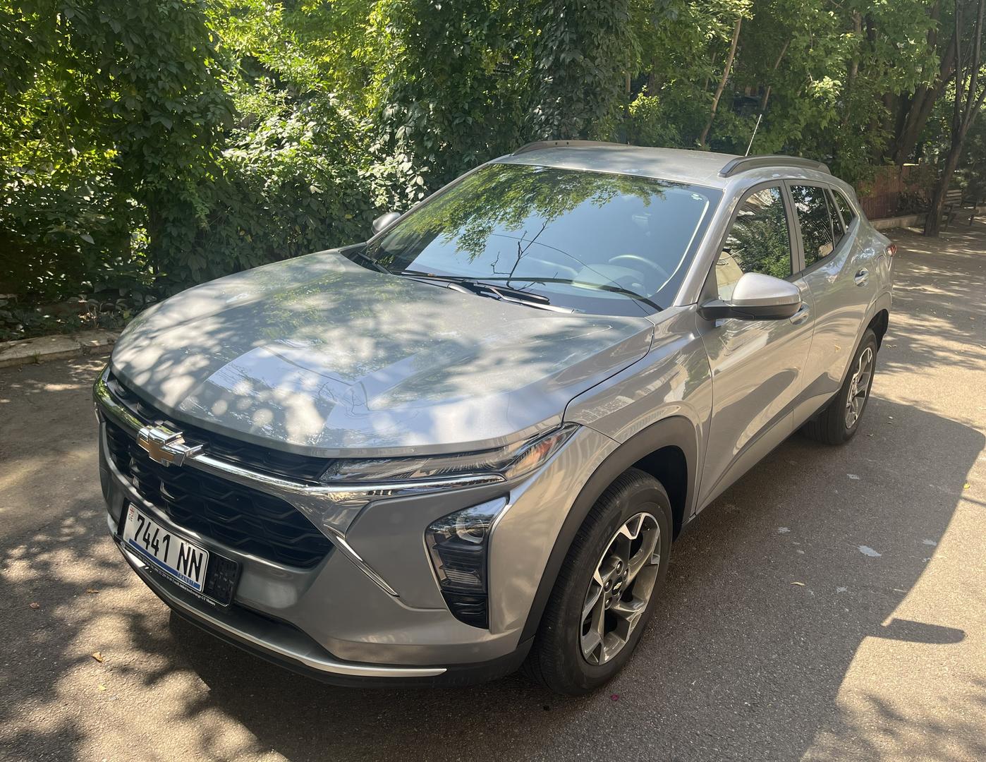 Chevrolet Trax 2023 — photo 2