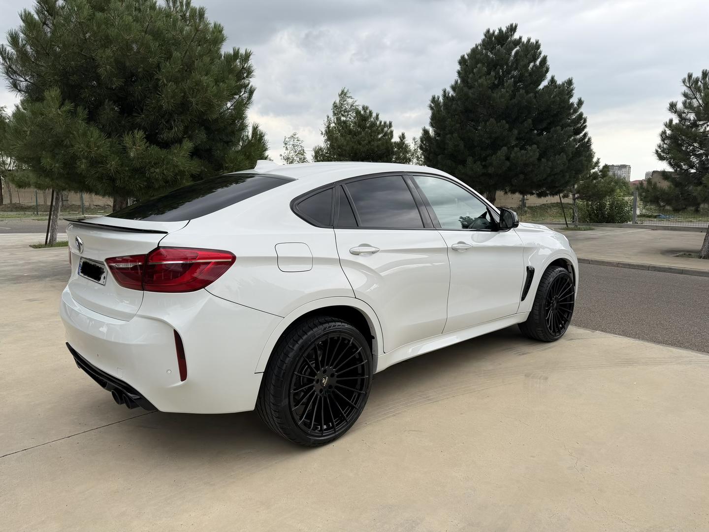 BMW X6 2015 — photo 2