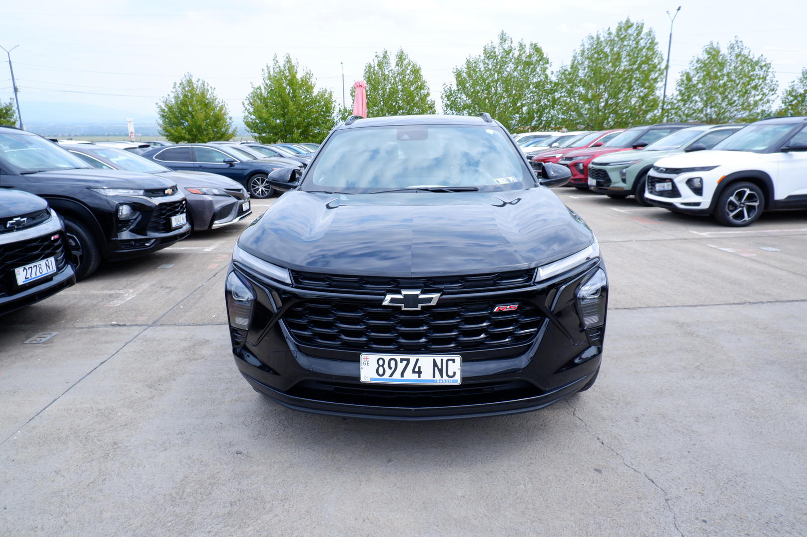 Chevrolet Trax 2023 — photo 2