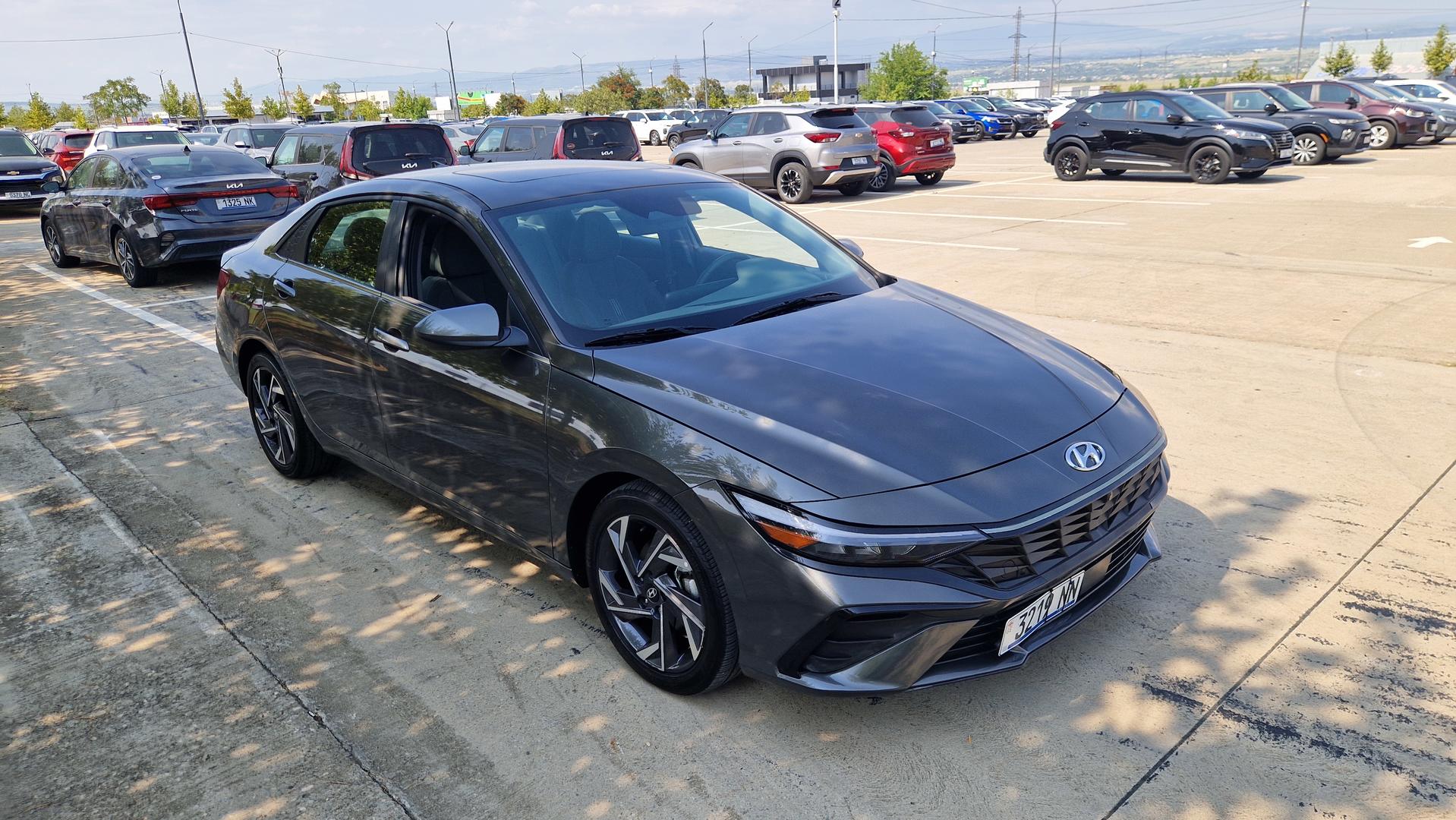 Hyundai Elantra