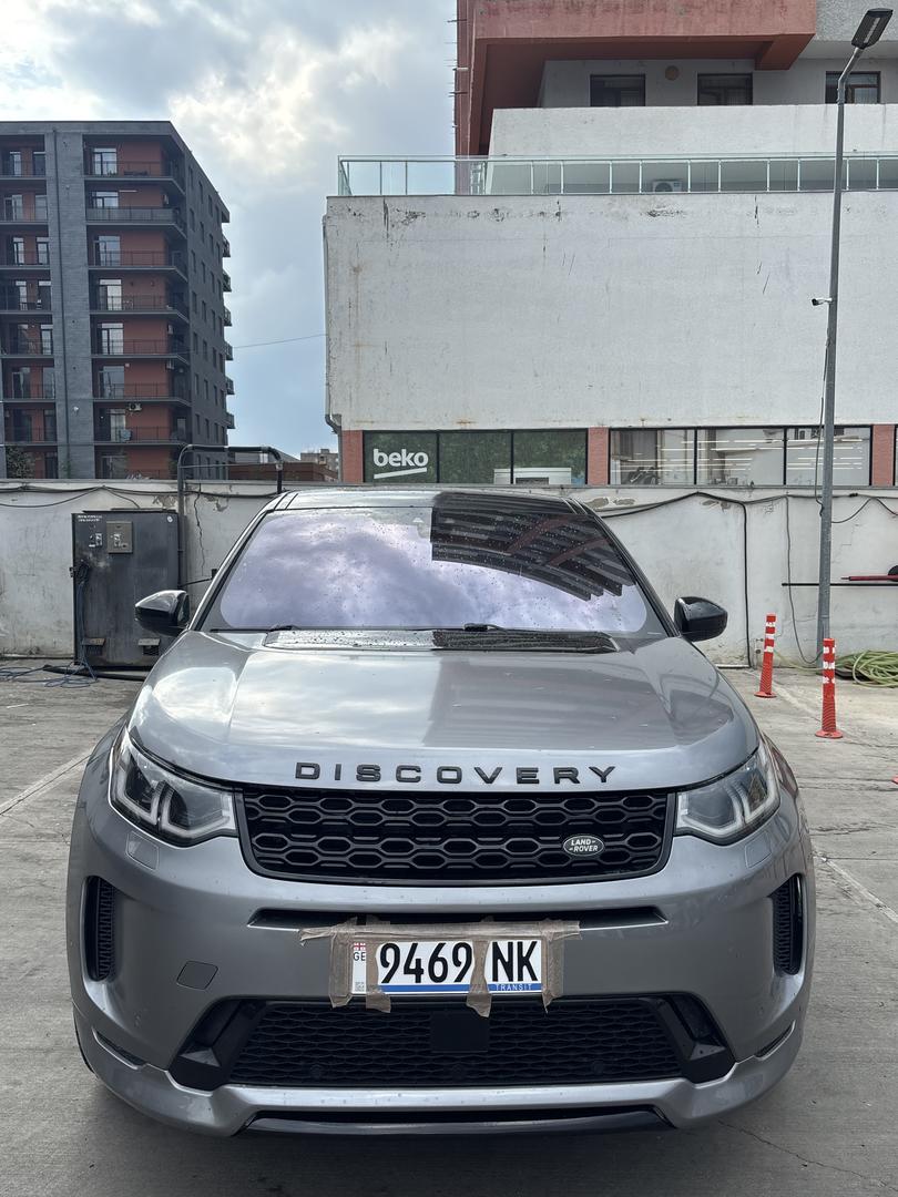 Land Rover Discovery Sport 2019 — photo 2