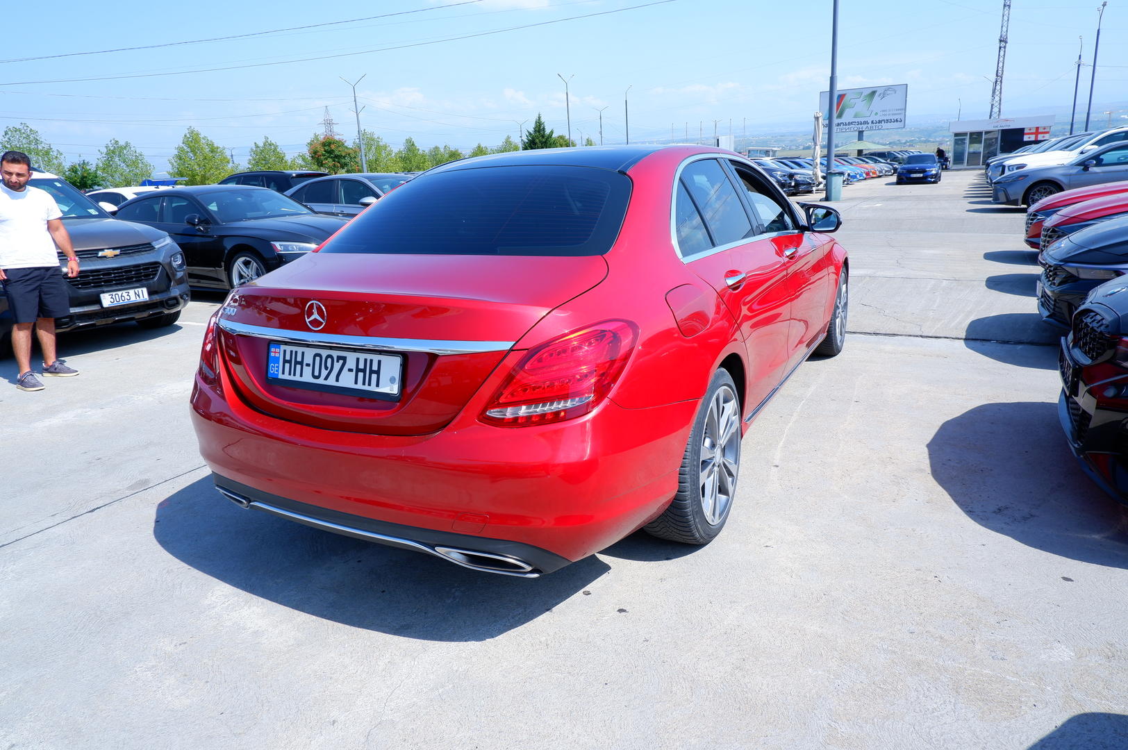 Mercedes-Benz C 300 2016 — photo 2