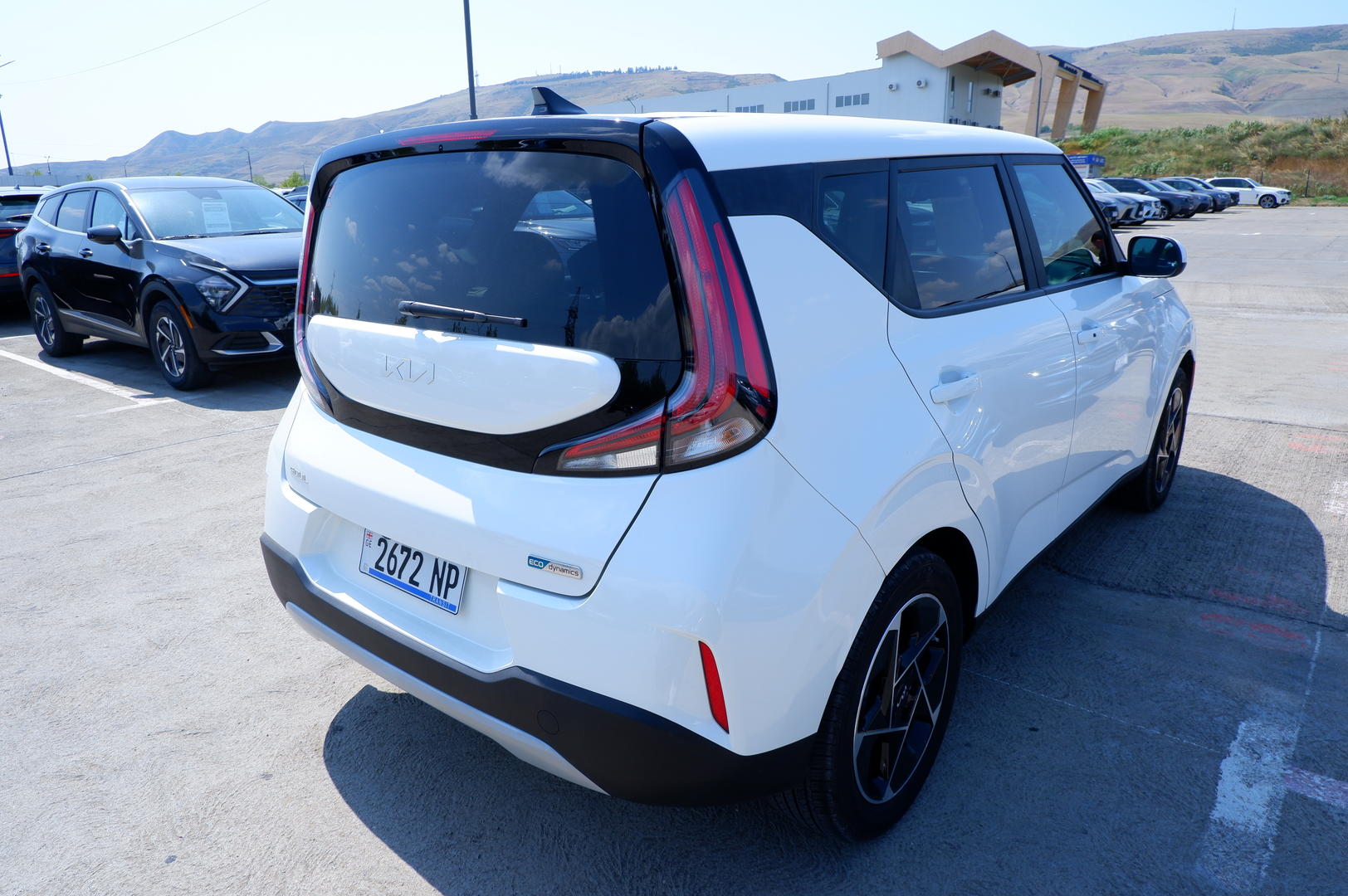 Kia Soul 2023 — photo 2