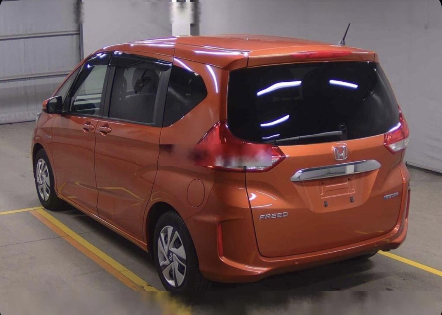 Honda FREED 2022 — photo 2