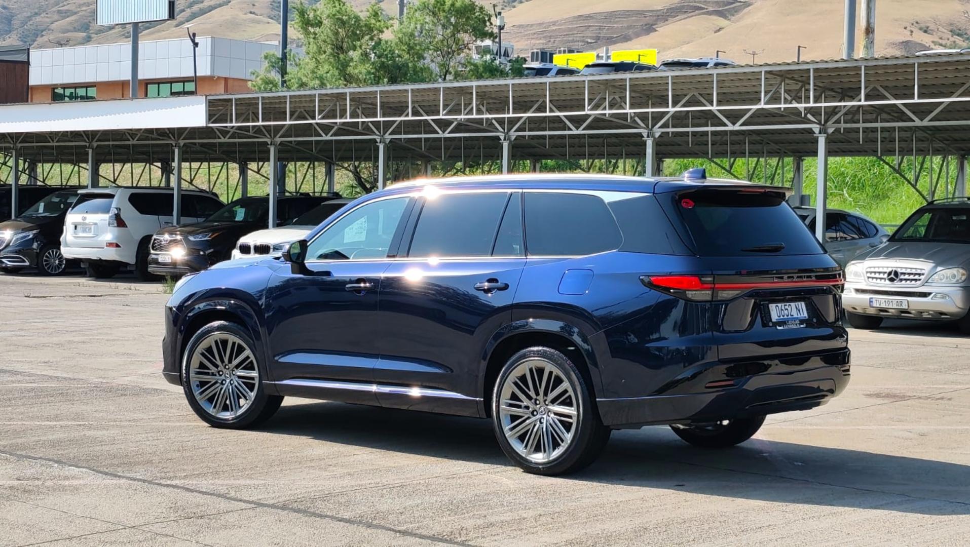 Lexus TX 350 2025 — photo 2