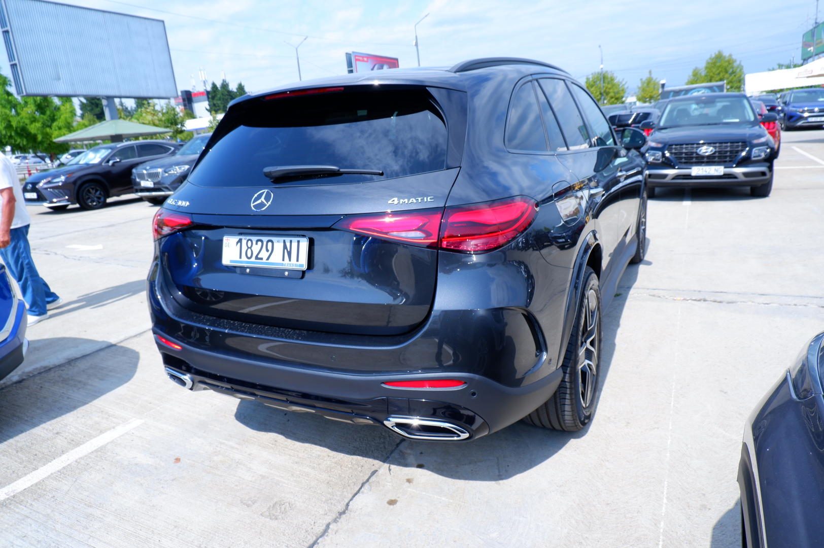 Mercedes-Benz GLC 300 2025 — photo 2