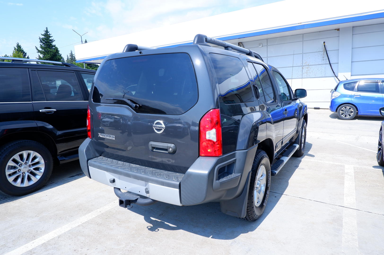 Nissan Xterra 2011 — photo 2