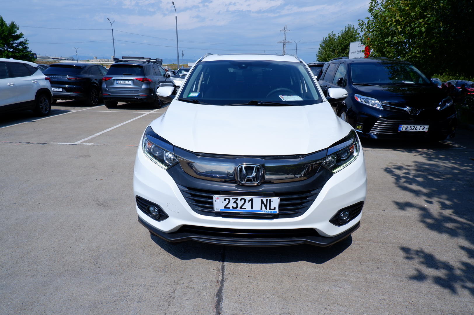 Honda HR-V 2022 — photo 2