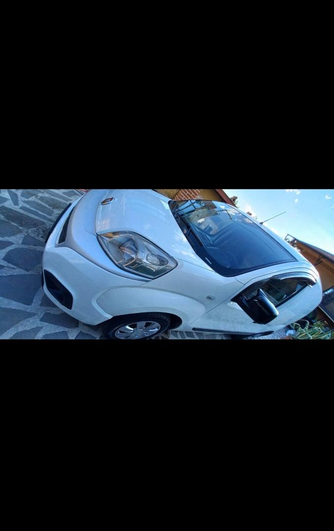 Fiat Fiorino 2018 — photo 2