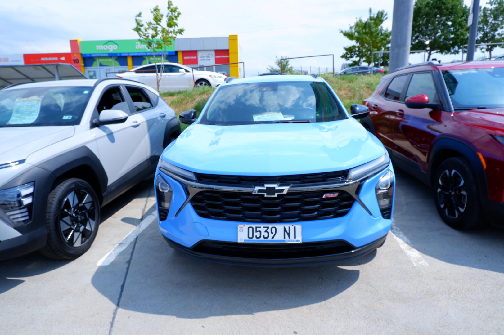 Chevrolet Trax 2023 — photo 2