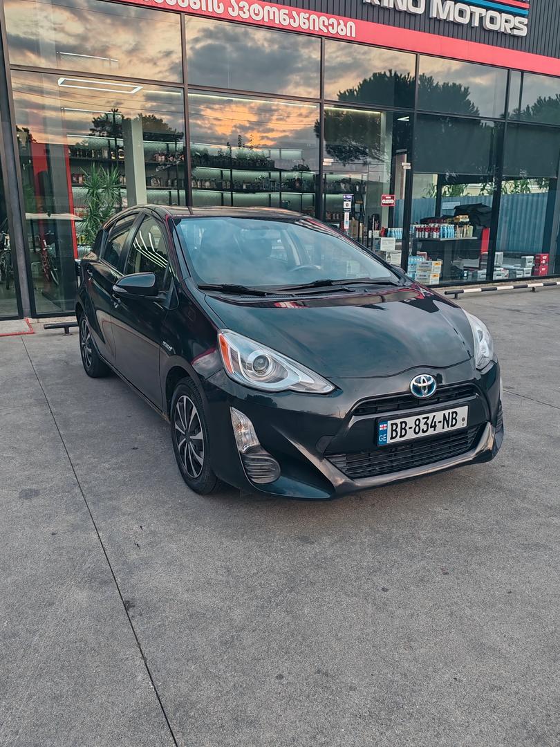 Toyota Prius C