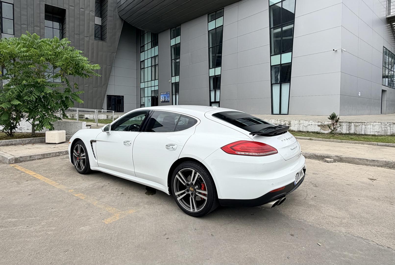 Porsche Panamera 2014 — photo 2