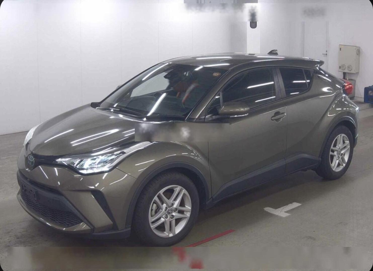 Toyota C-HR 2021 — photo 2