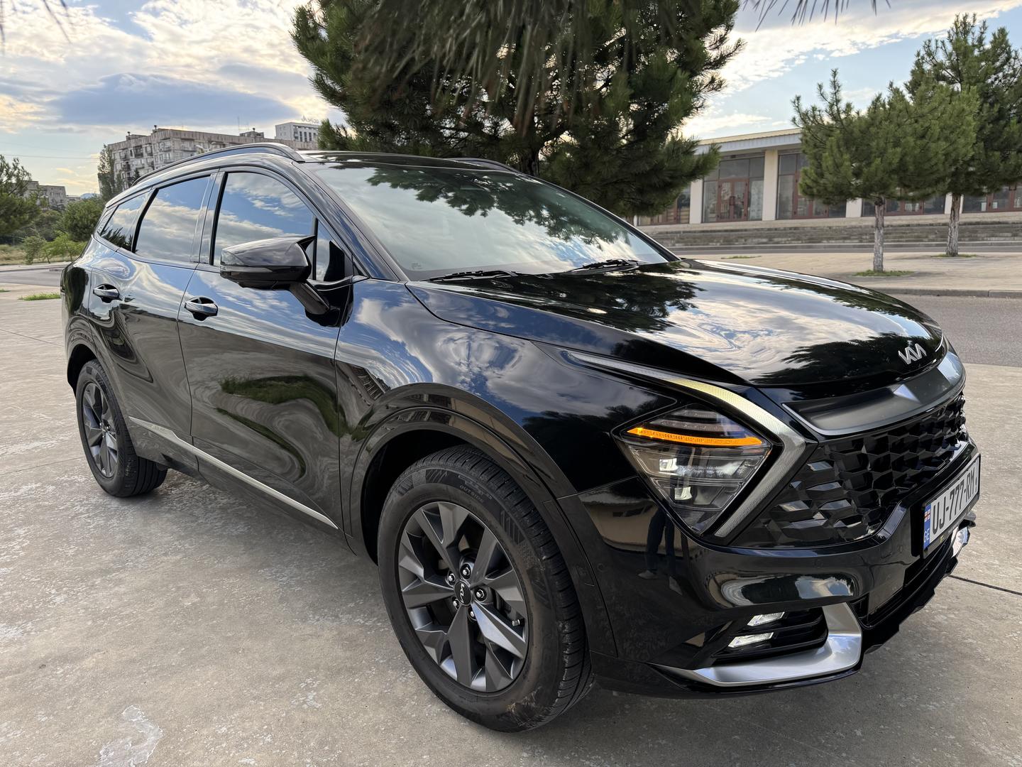 Kia Sportage 2023 — photo 2