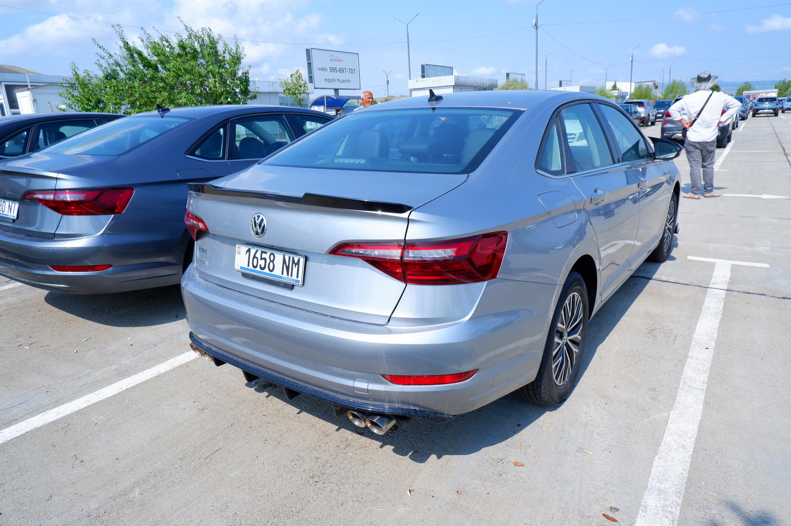 Volkswagen Jetta 2021 — photo 2