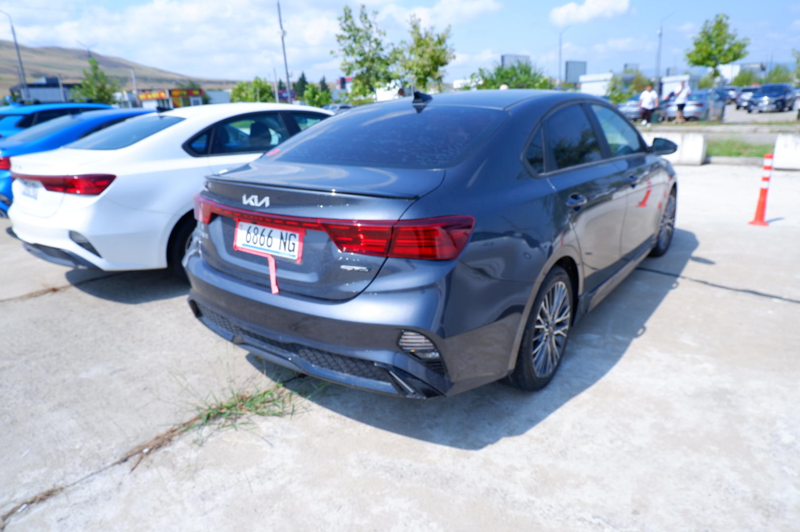 Kia Forte 2021 — photo 2