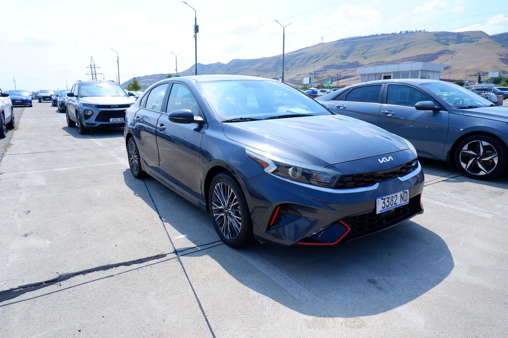 Kia Forte 2023 — photo 2