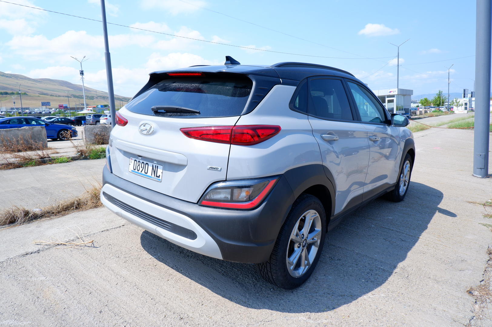 Hyundai Kona 2023 — photo 2