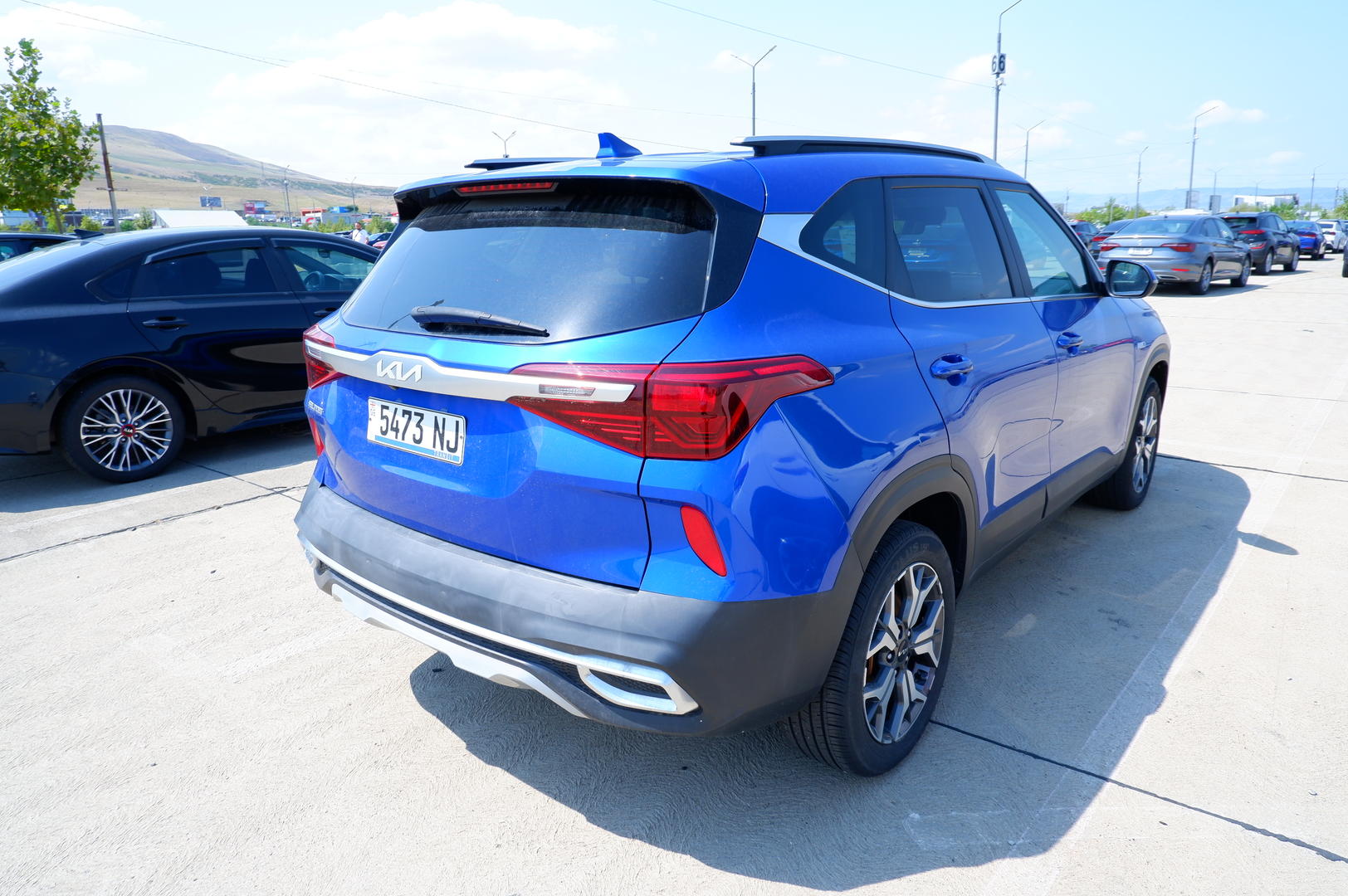 Kia Seltos 2023 — photo 2