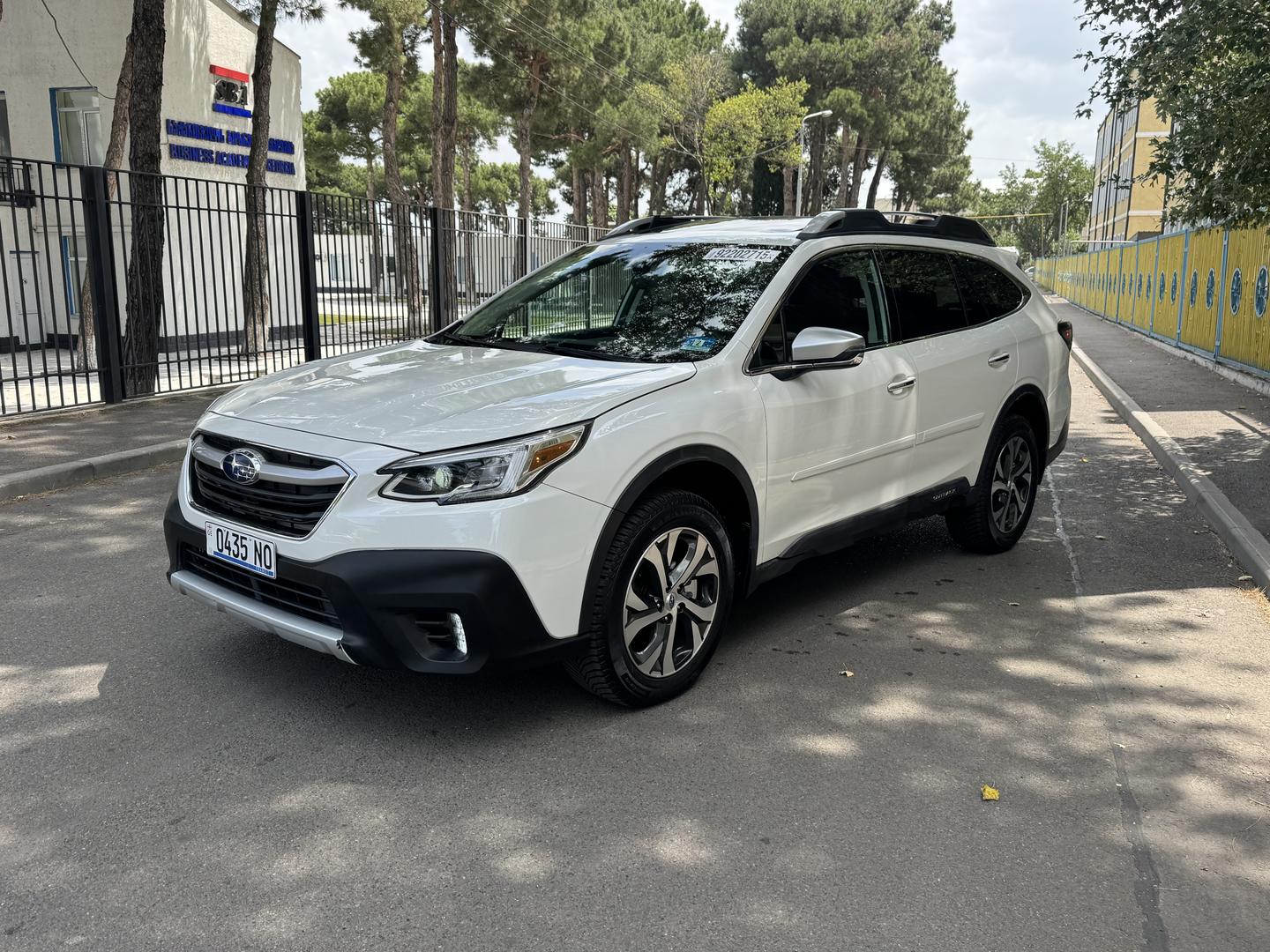 Subaru Outback 2020 — photo 2