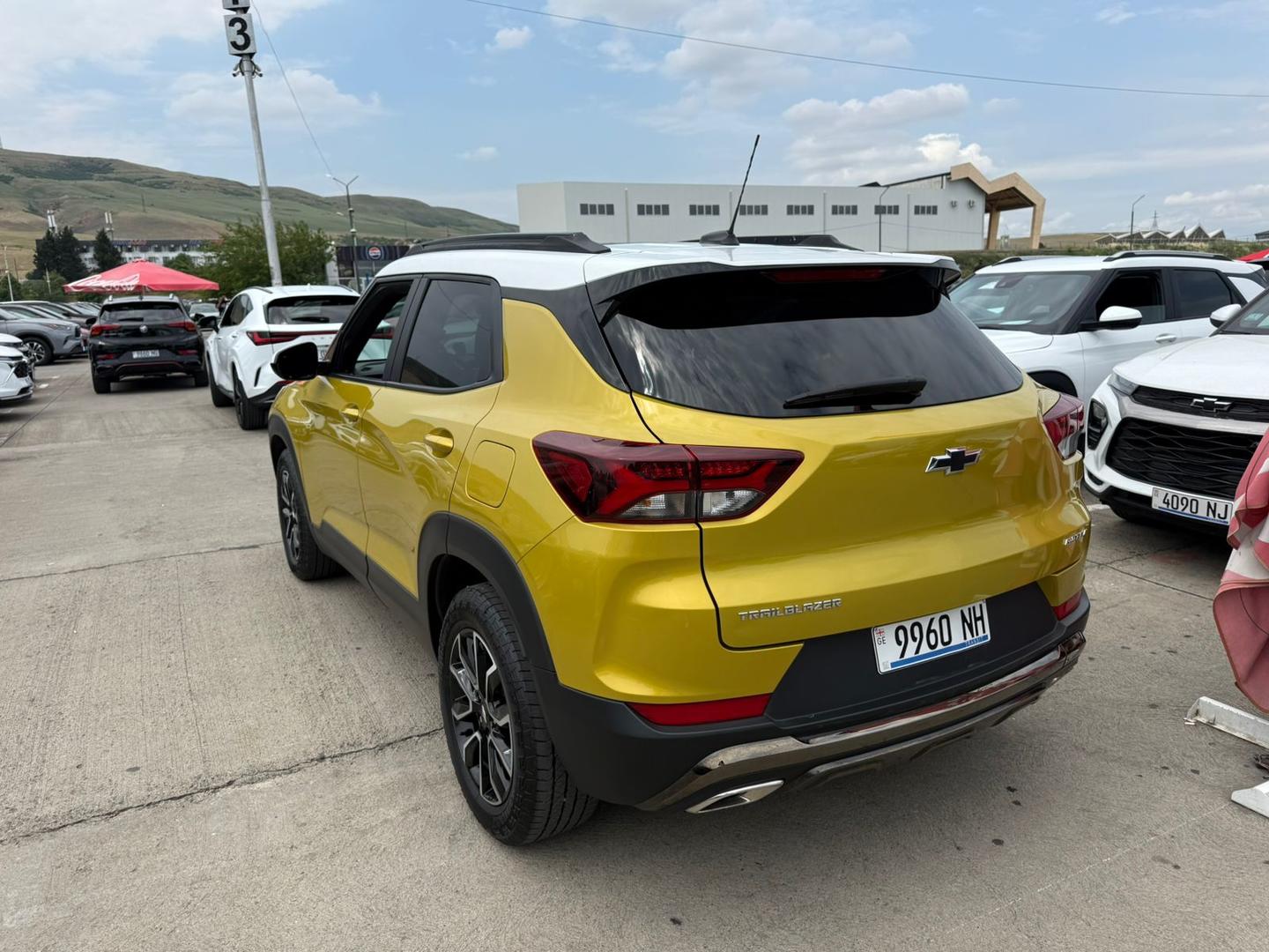 Chevrolet Trailblazer 2023 — photo 2