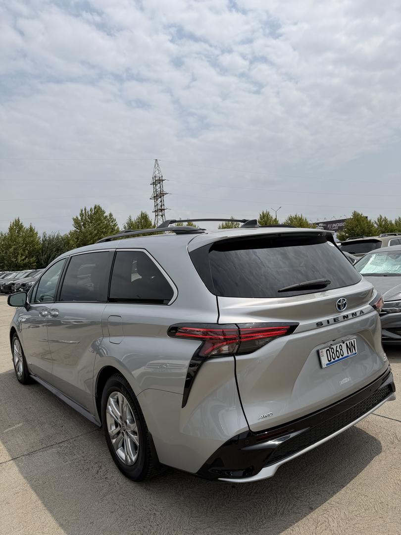 Toyota Sienna