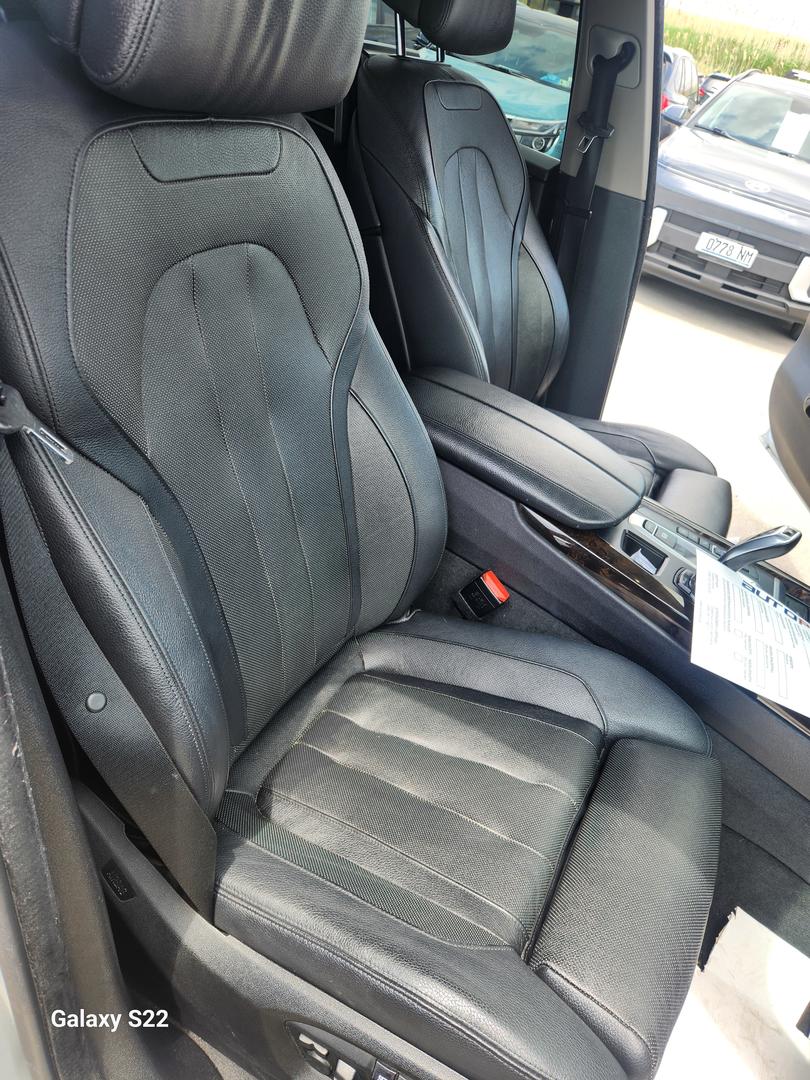 BMW X5 2015 — photo 2