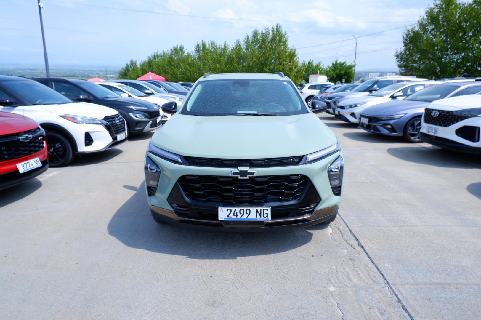 Chevrolet Trax 2023 — photo 2
