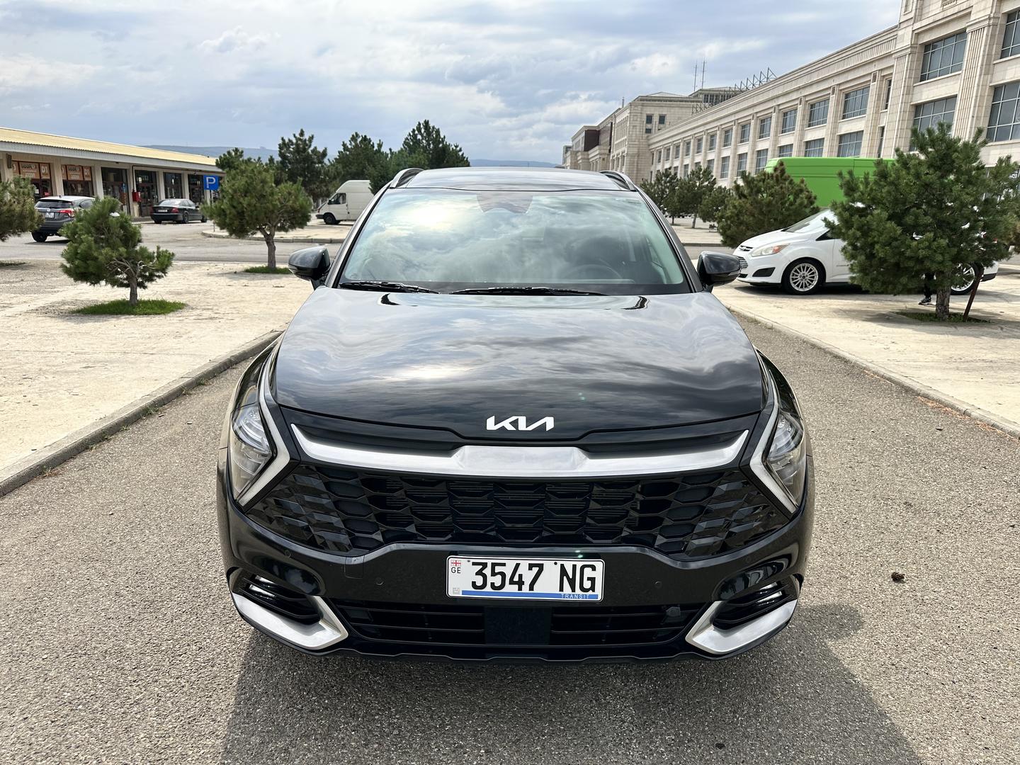 Kia Sportage 2023 — photo 2