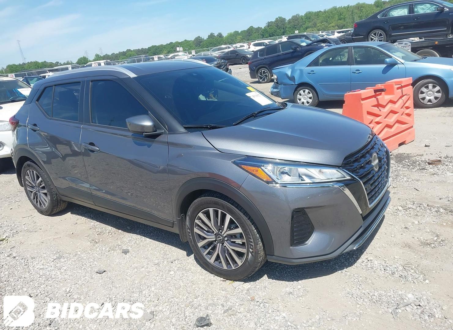 Nissan Kicks 2023 — photo 2