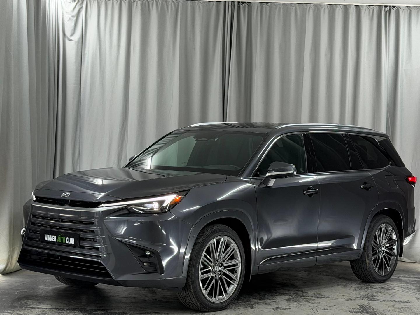 Lexus TX 350