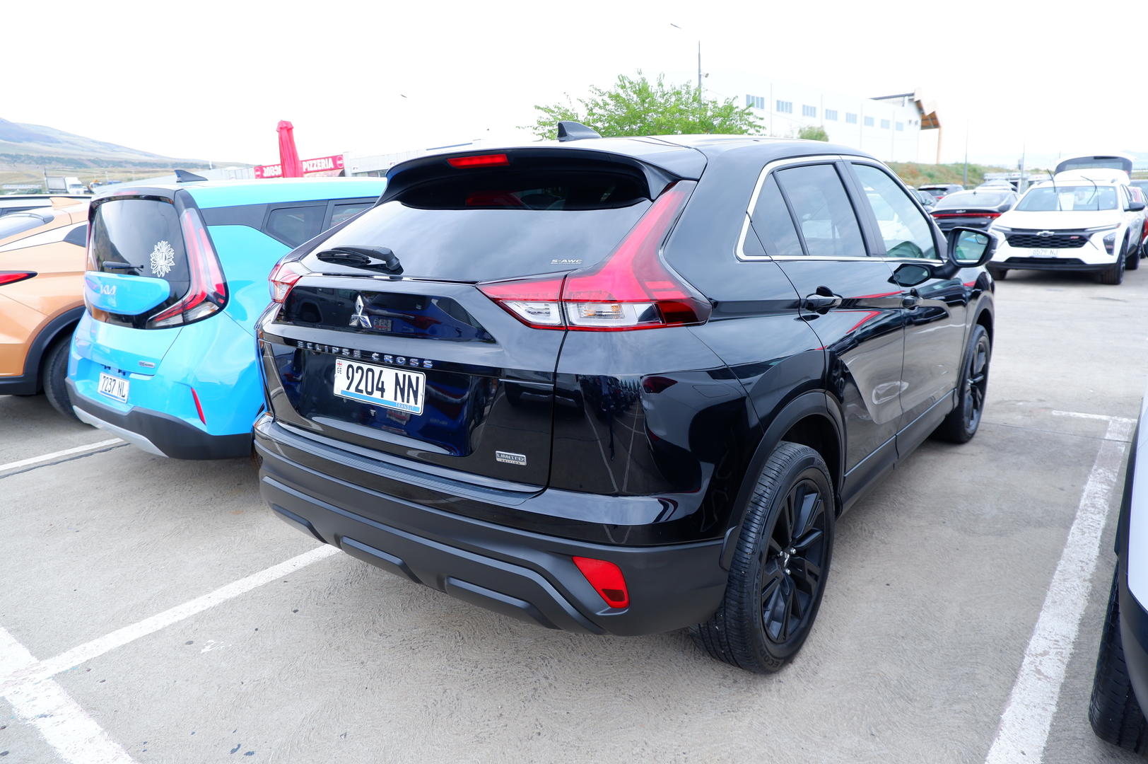 Mitsubishi Eclipse 2023 — photo 2