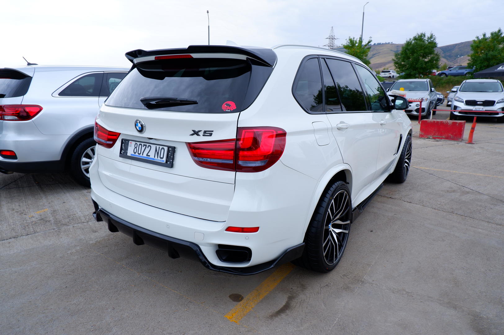 BMW X5 2016 — photo 2