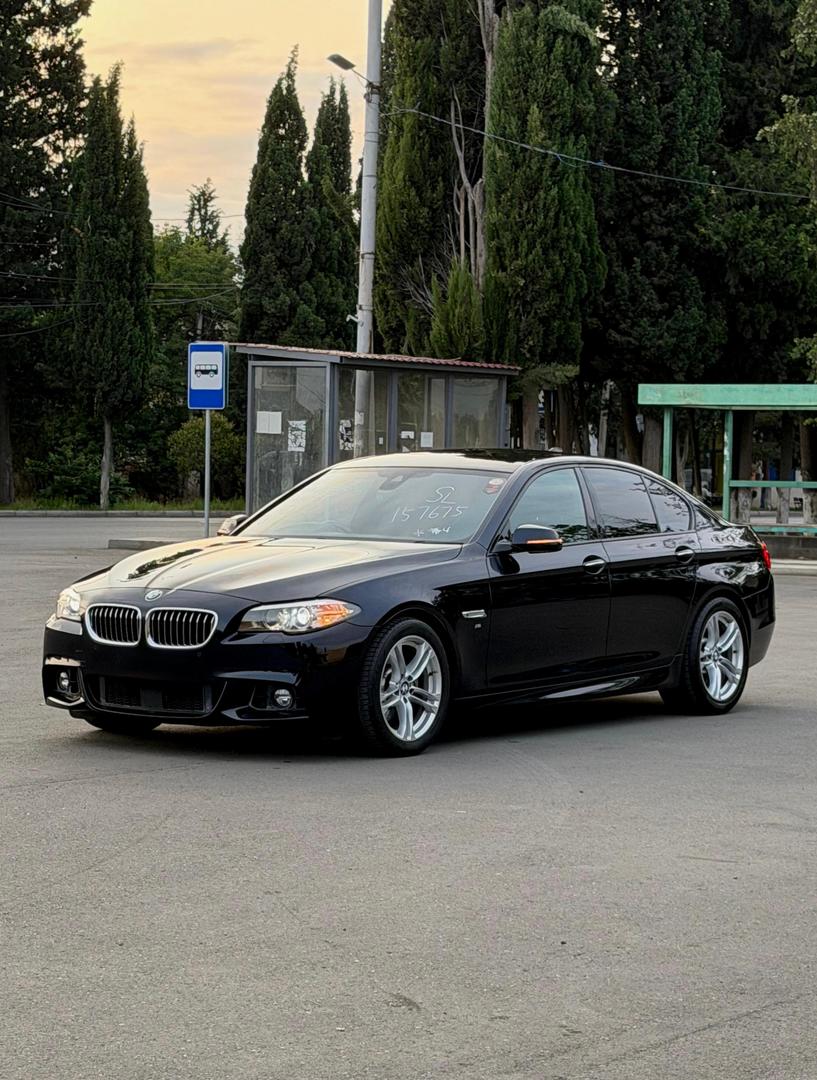 BMW 523