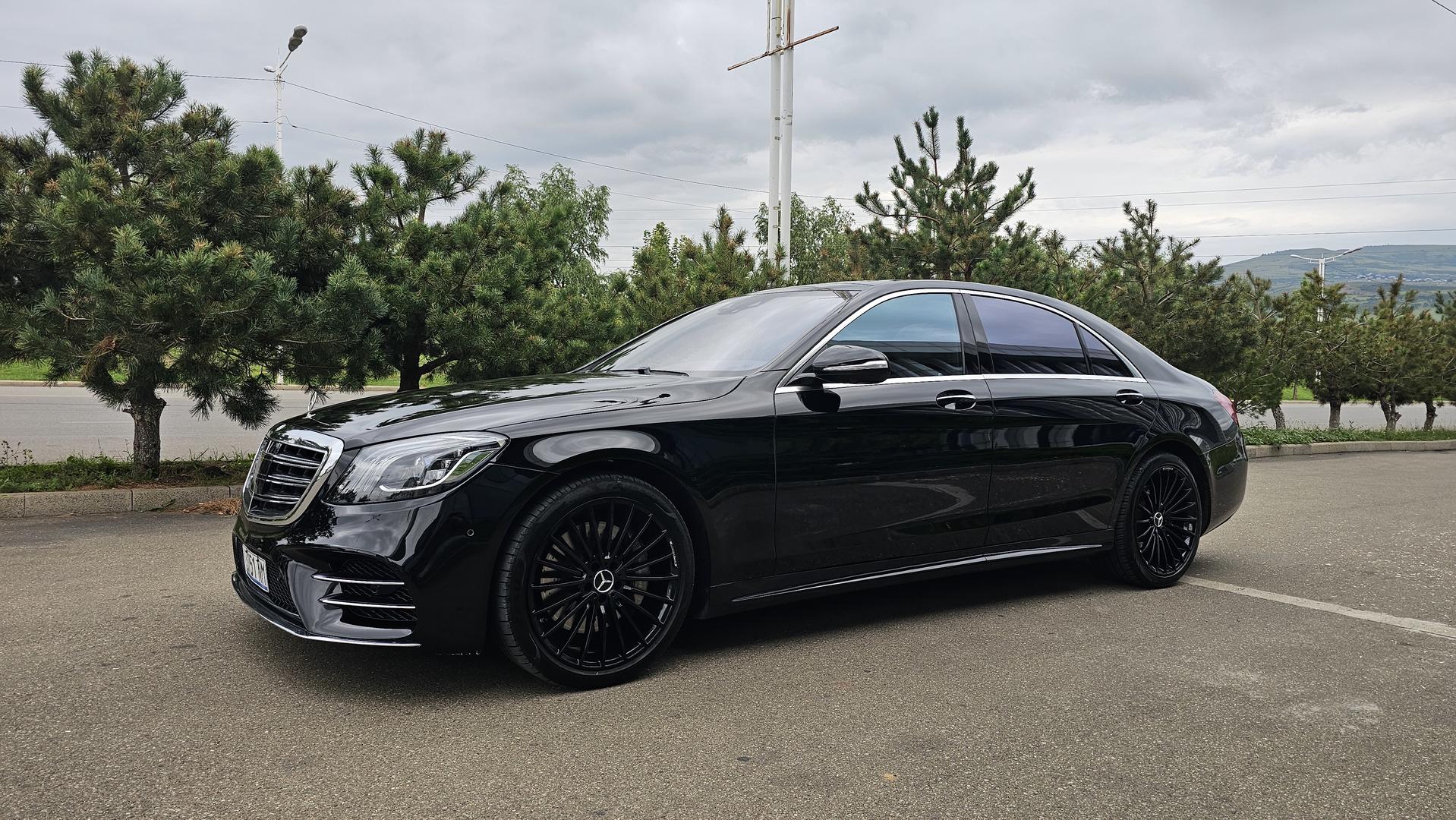 Mercedes-Benz S 560 2020 — photo 2