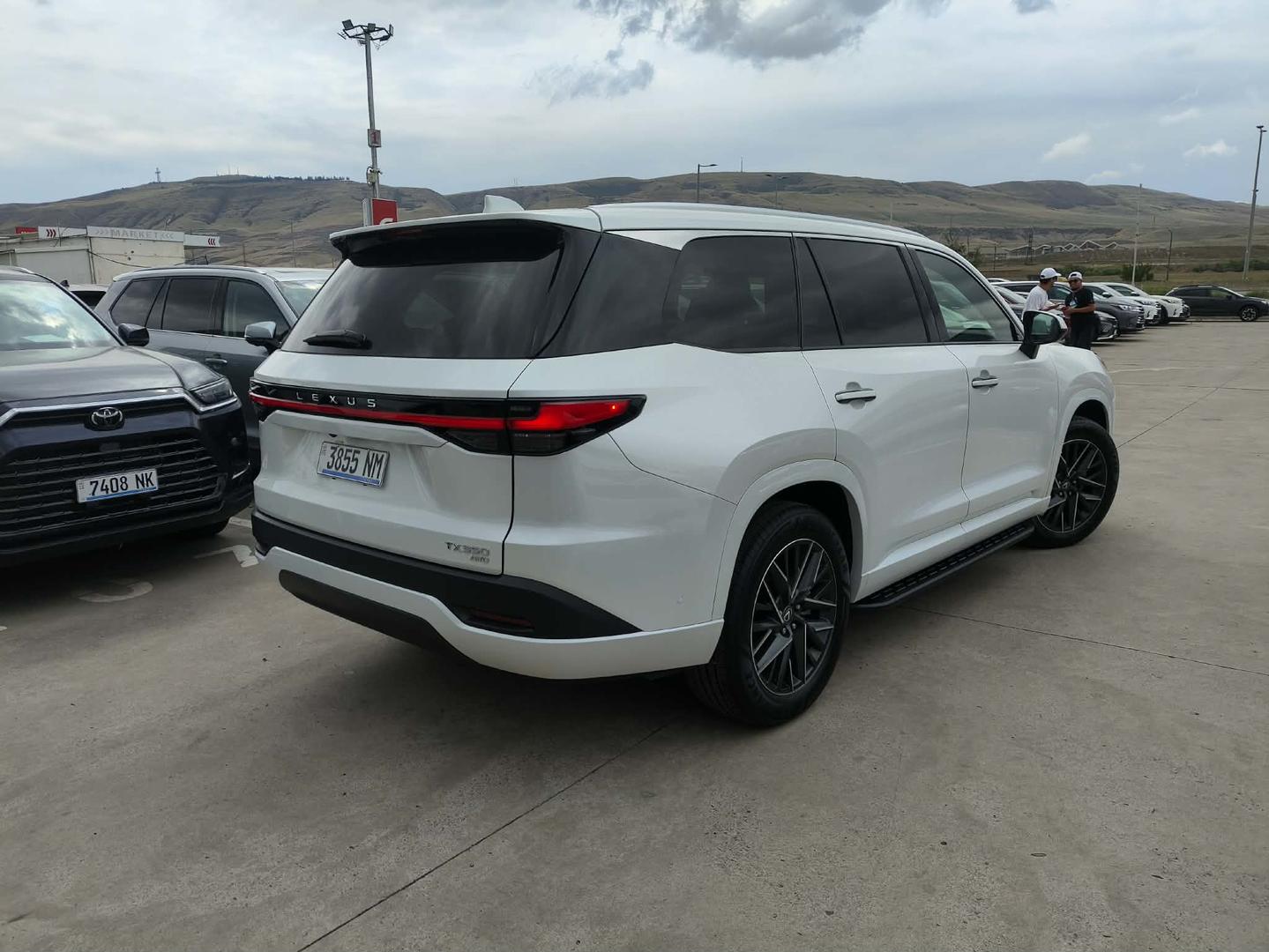 Lexus TX 350 2025 — photo 2