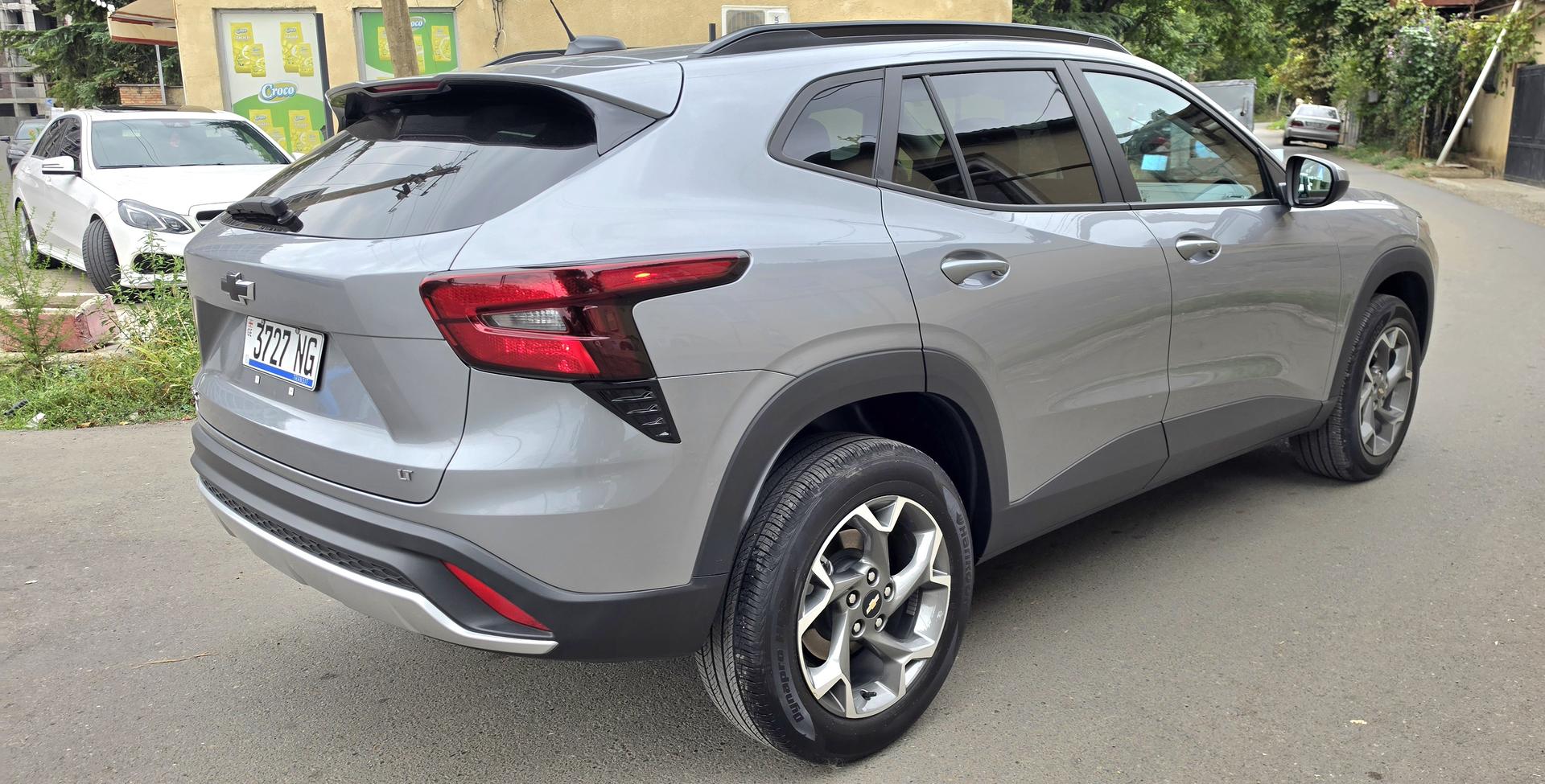 Chevrolet Trax 2024 — photo 2