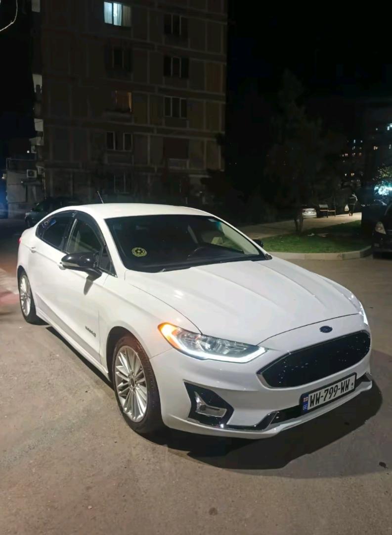 Ford Fusion