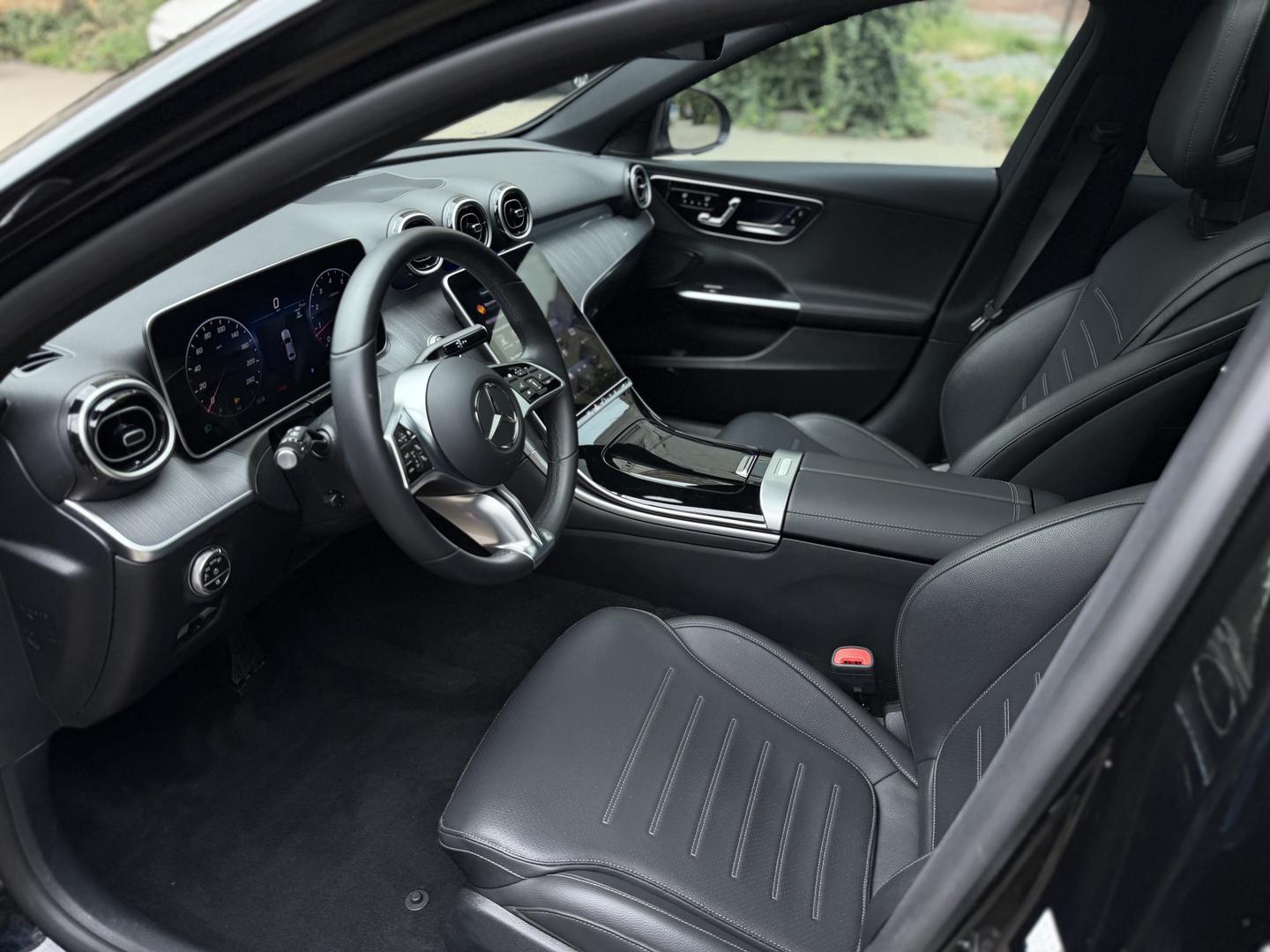 Mercedes-Benz C 30 AMG 2025 — photo 2