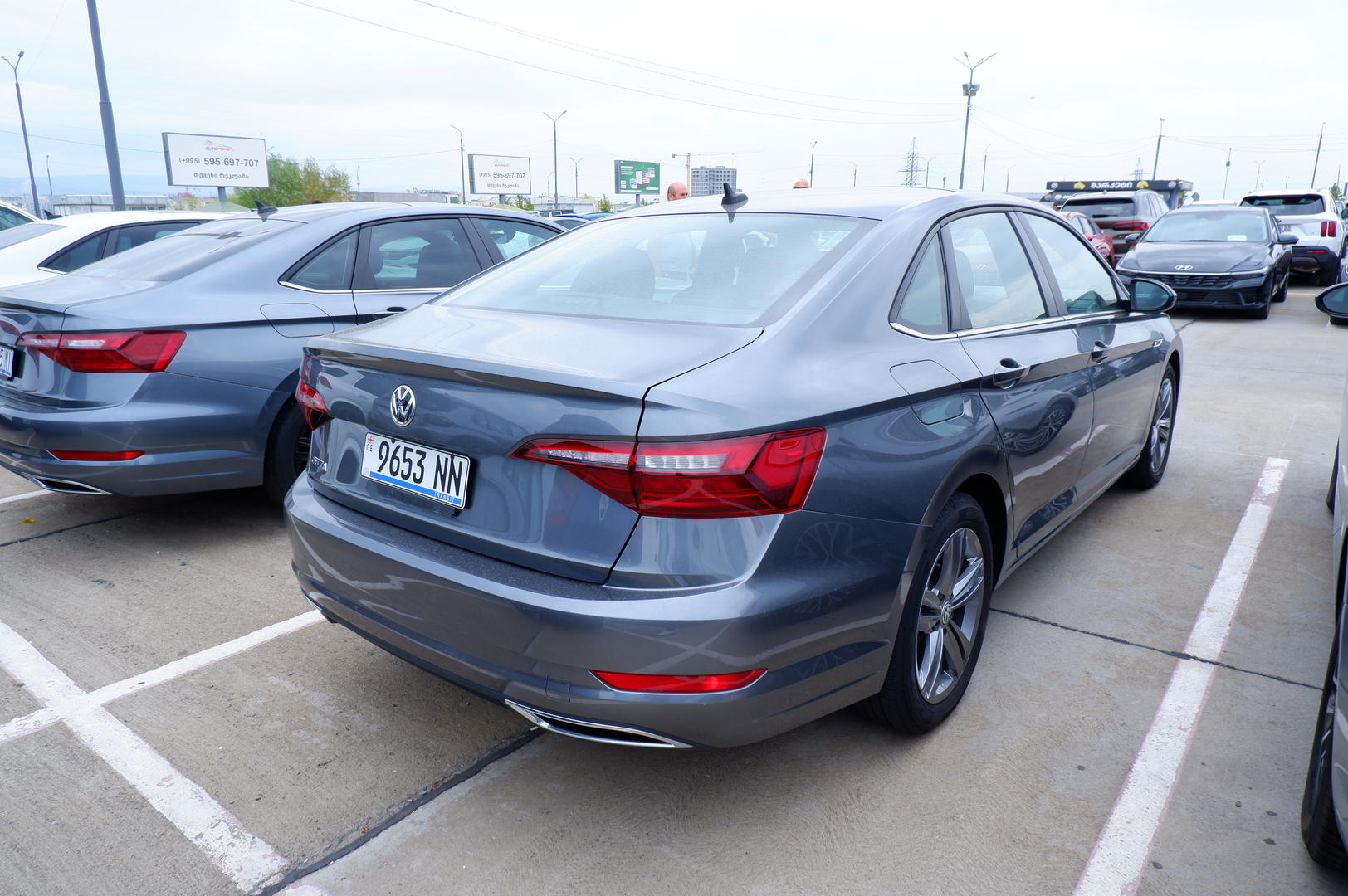 Volkswagen Jetta 2020 — photo 2