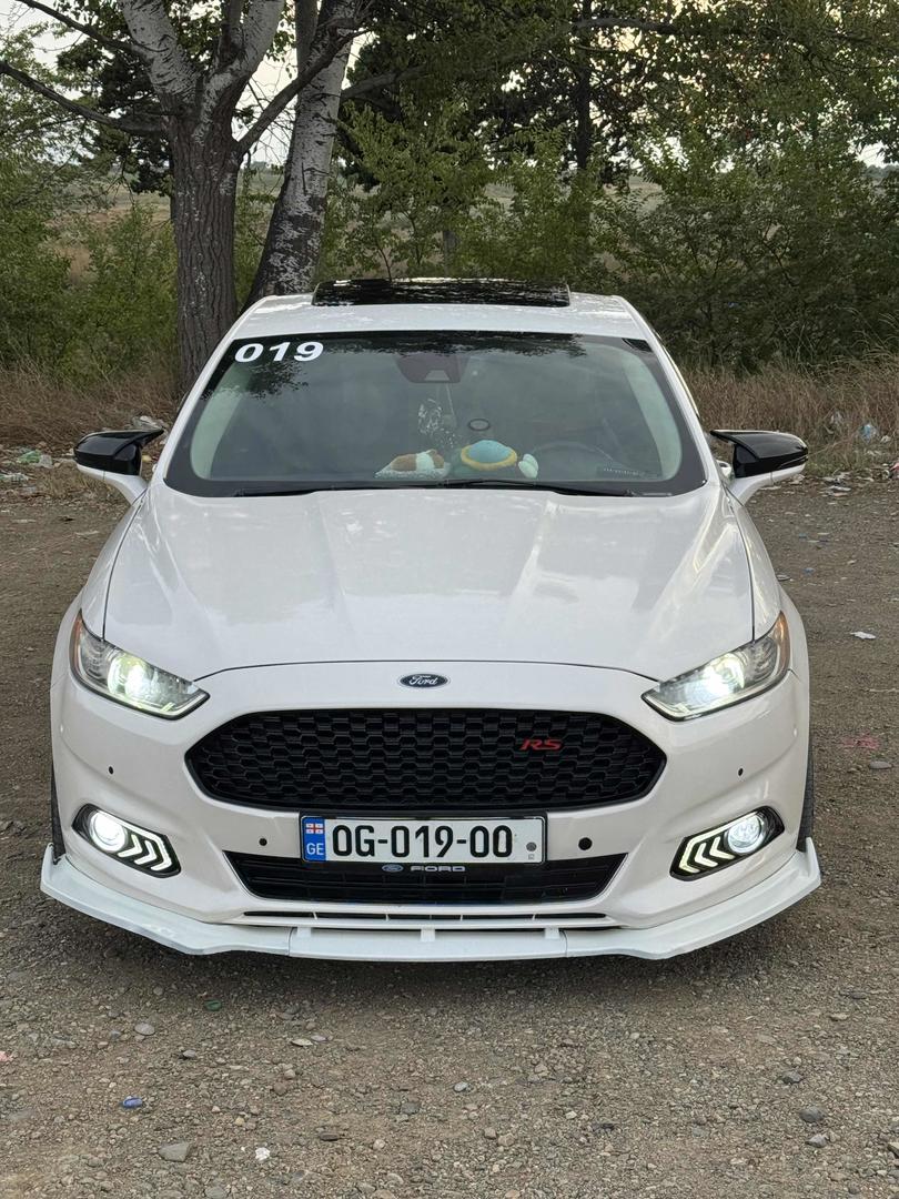 Ford Fusion