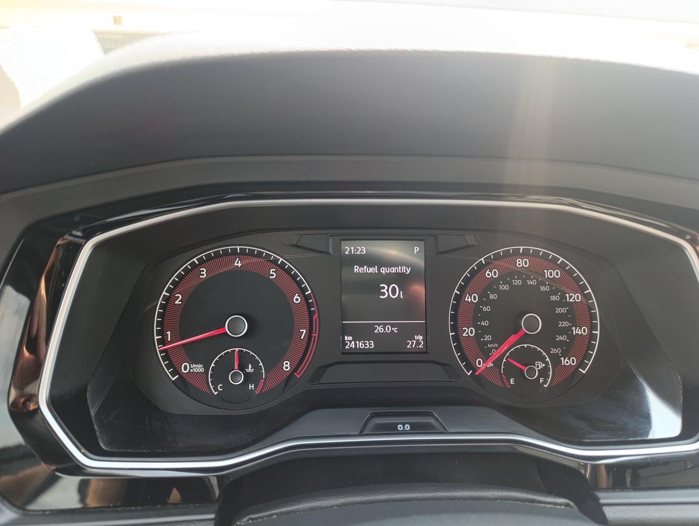Volkswagen Jetta 2020 — photo 2