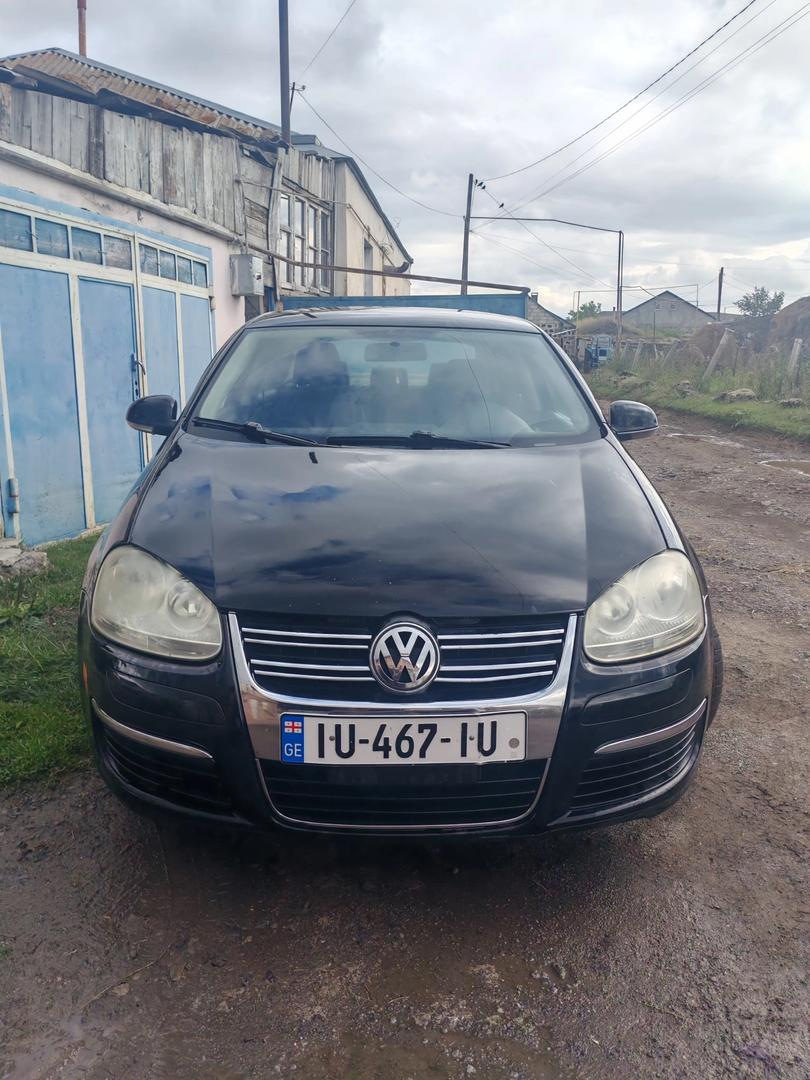 Volkswagen Jetta 2008 — photo 2
