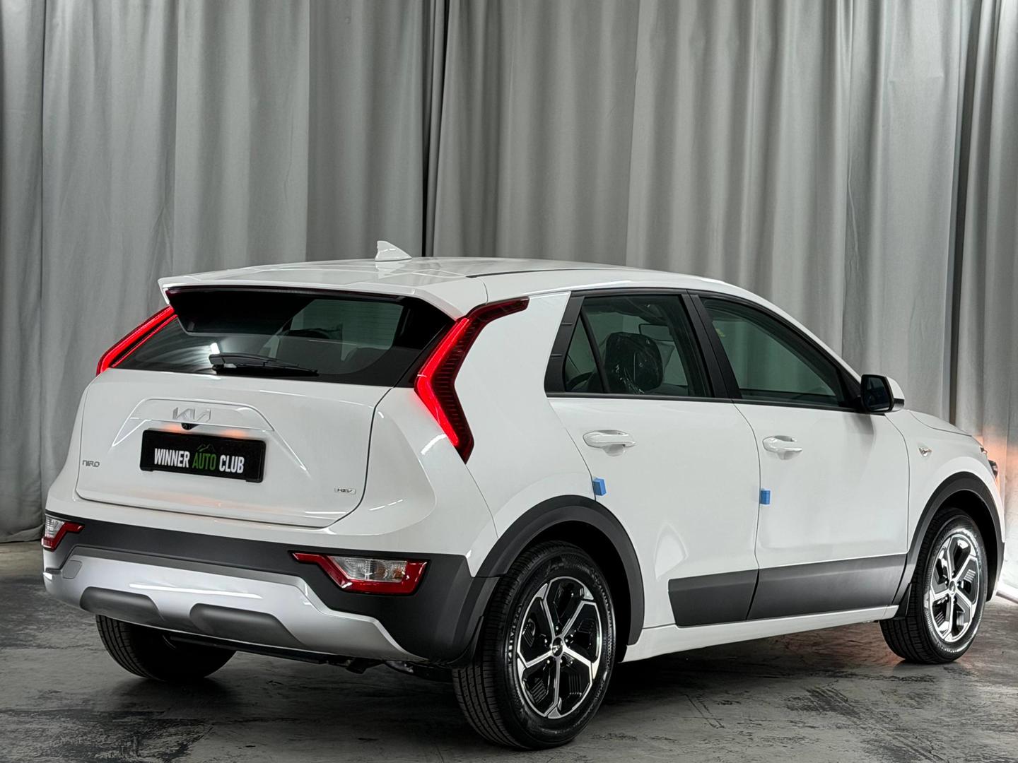 Kia Niro 2025 — photo 2