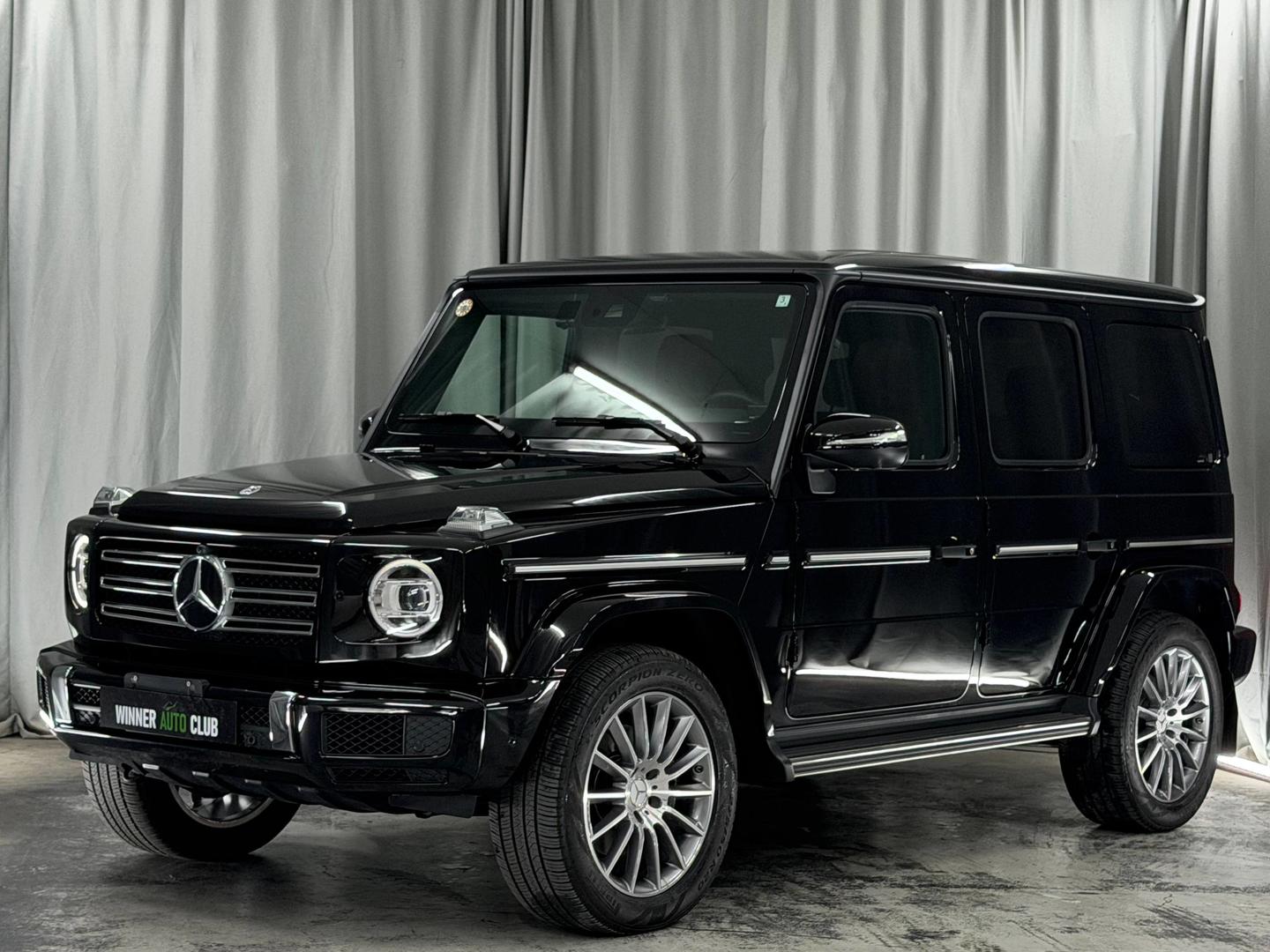 Mercedes-Benz G 400