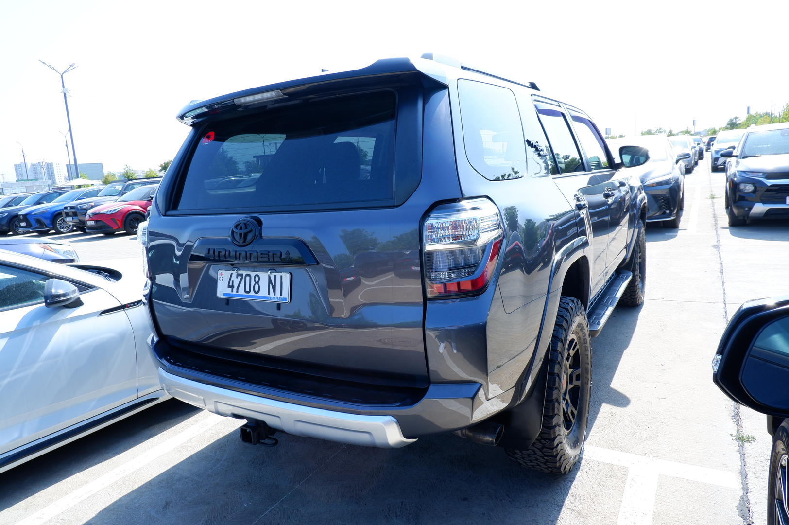 Toyota 4Runner 2021 — photo 2