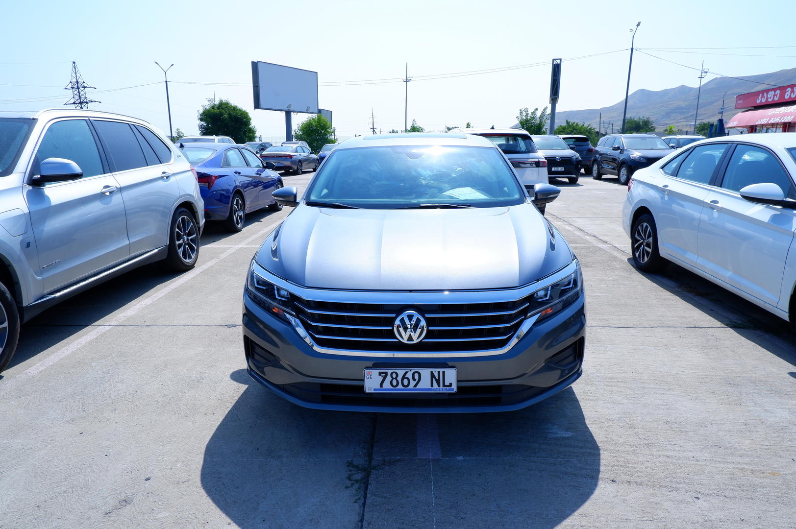 Volkswagen Passat 2021 — photo 2